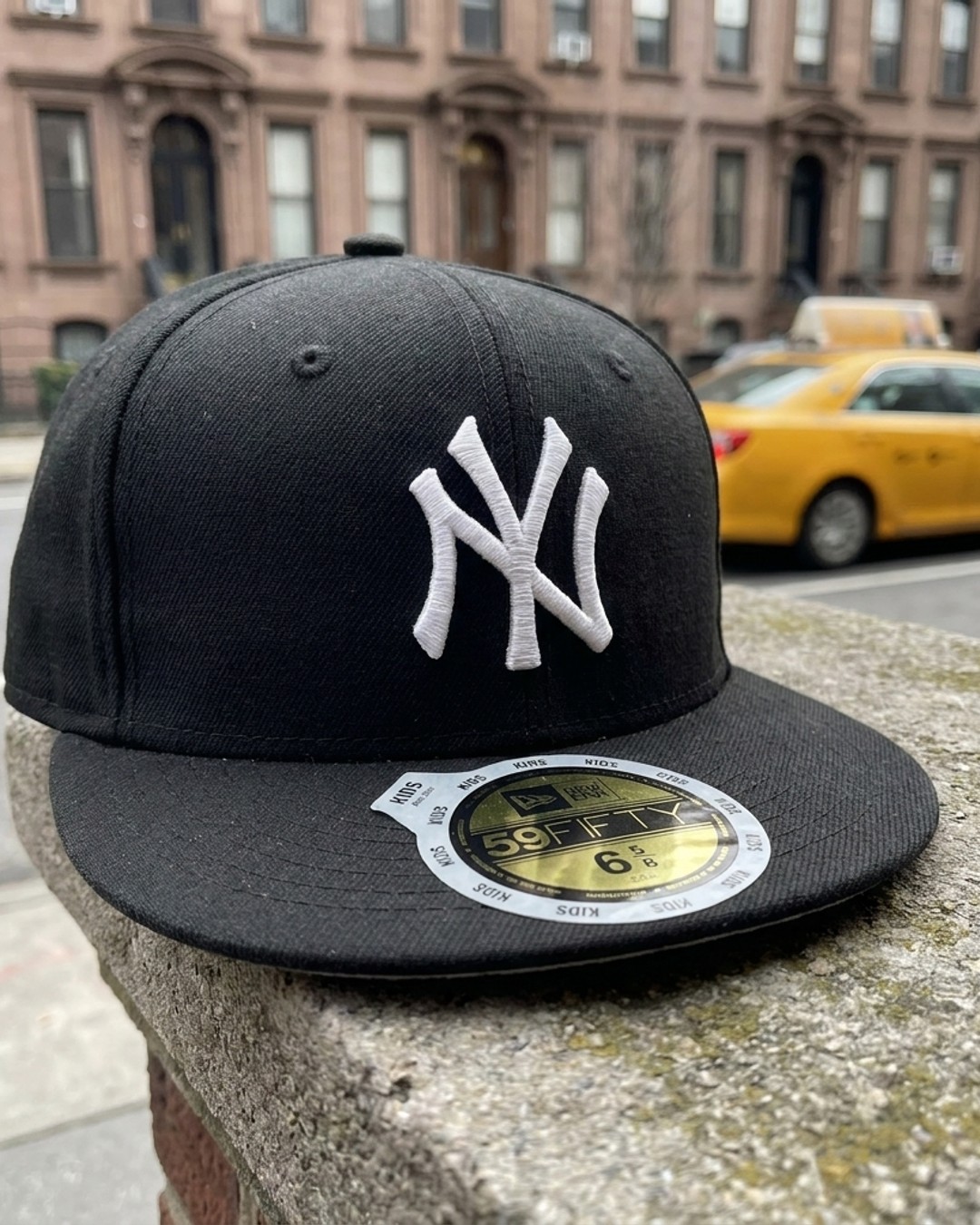 New York Yankees FRSH X Bad Bunny X MLB Navy 59FIFTY Fitted Hat Size 7 1/8