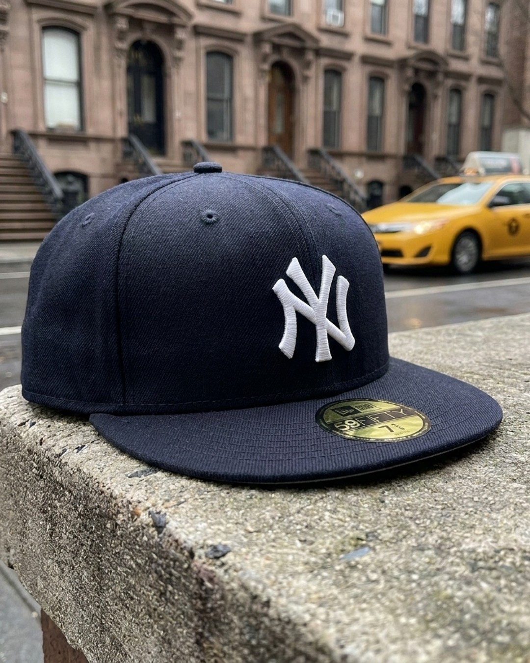 New York Yankees Size 7 3/8 Navy/Gold New Era 59FIFTY Fitted Cap , Baseball Cap.