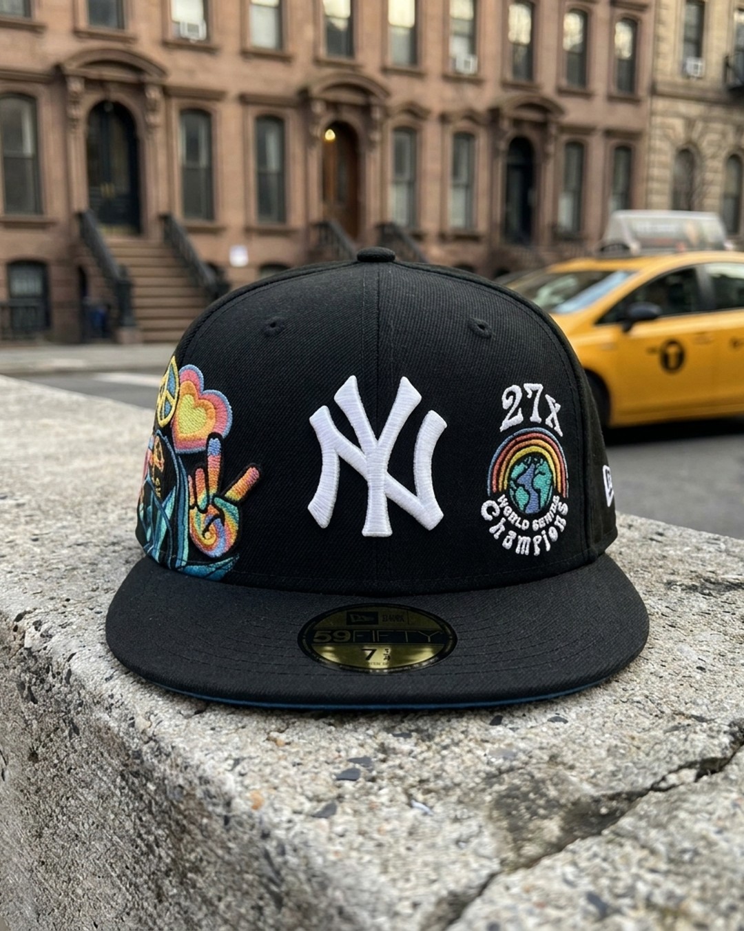 New Era New York Yankees Groovy 59FIFTY Fitted Blue Undervisor Size 7 3/8